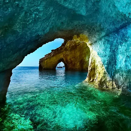 Pretty Spiti Retreat Laganas